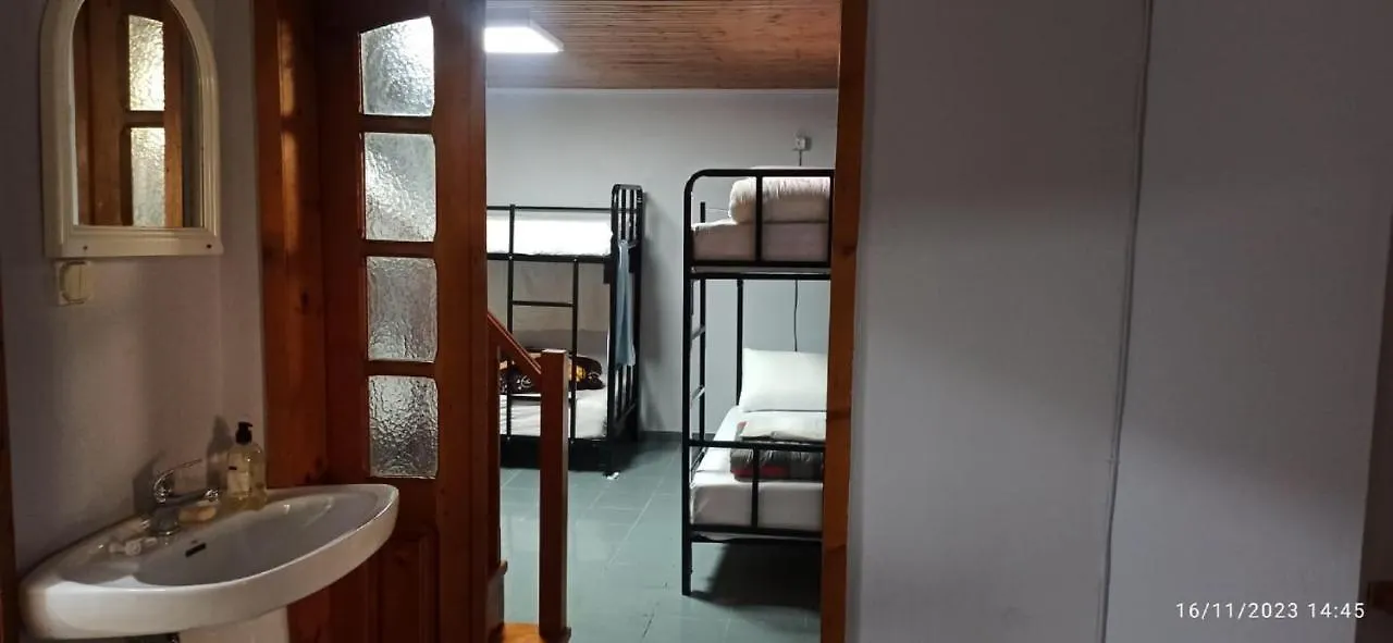Sina Royal Hostel Тирана 0*,  Албания